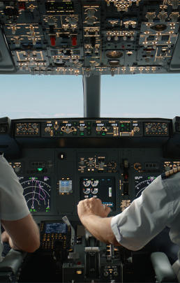 高透光，低畸變看得清，更安全